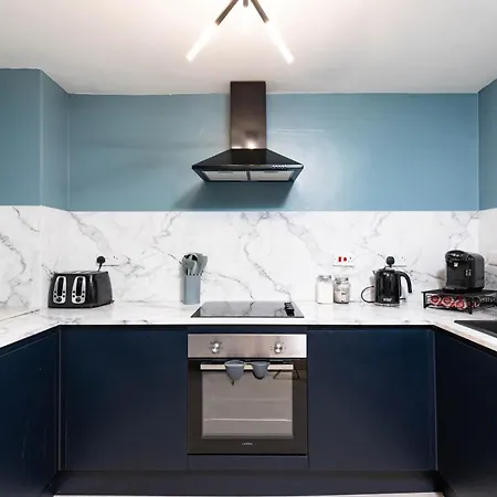 Old Town House Converted Church Dog-friendly Sleeps 6 Apartament *